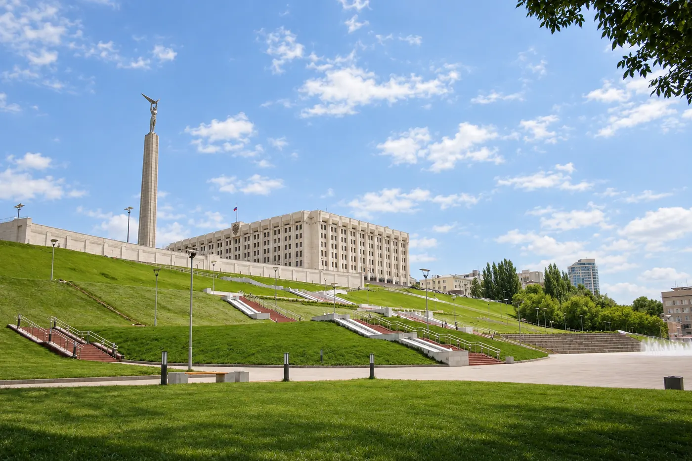 Площадь Славы